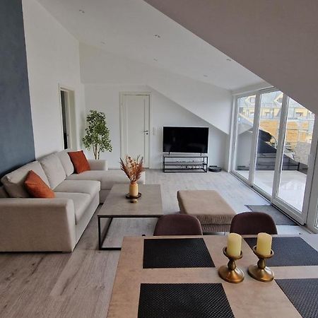 Lovely 2-Bedroom Loft With Panoramic View. Kristiansund Bagian luar foto