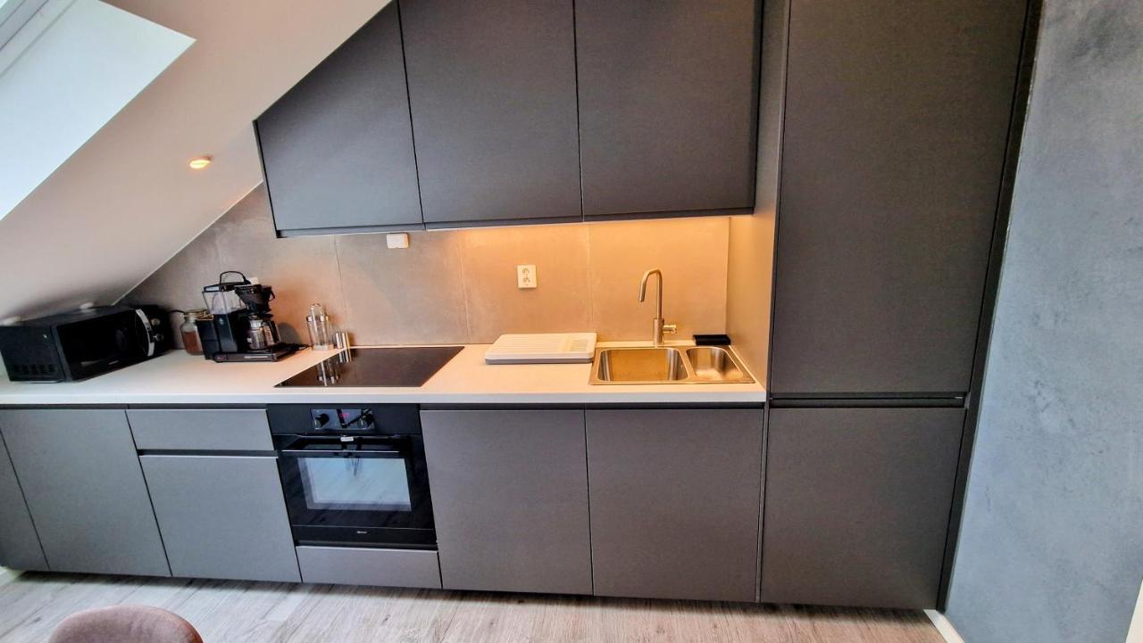 Lovely 2-Bedroom Loft With Panoramic View. Kristiansund Bagian luar foto